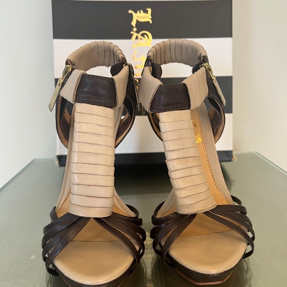 L.A.M.B. Leather Stiletto Heels T-Strap Ankle Zip Brown & Taupe size 7.5 - Picture 6 of 12